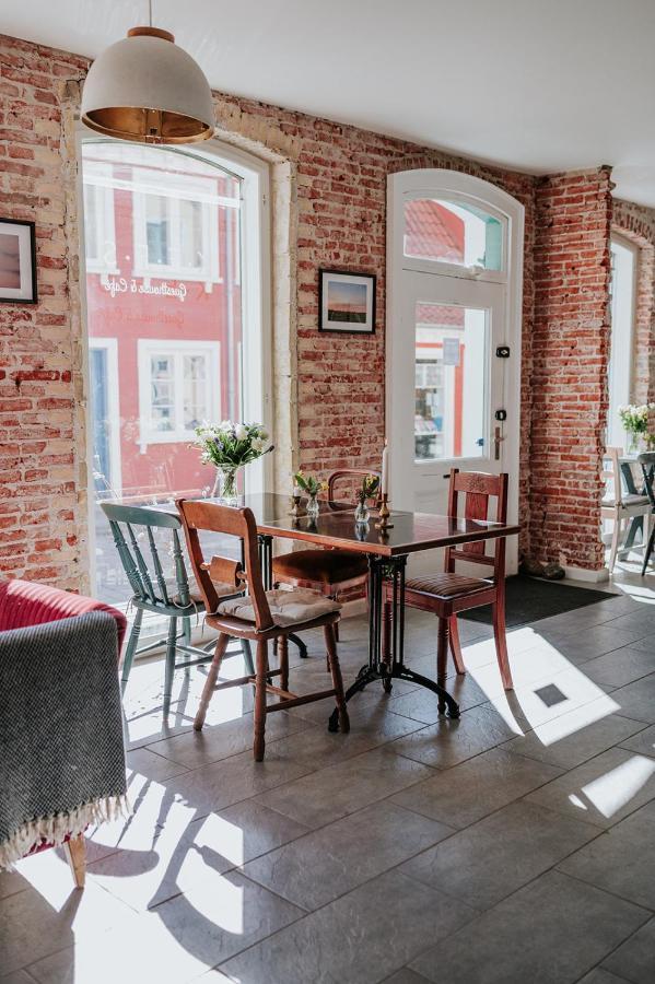 Kefs Guesthouse & Cafe Ærøskøbing Extérieur photo