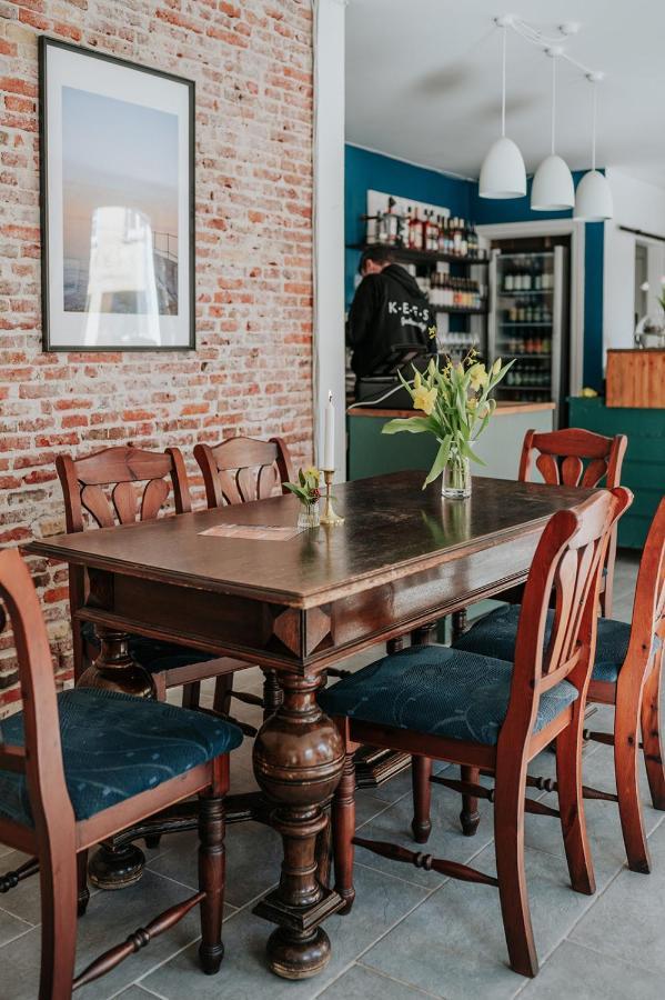 Kefs Guesthouse & Cafe Ærøskøbing Extérieur photo