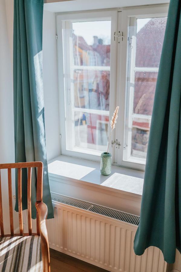 Kefs Guesthouse & Cafe Ærøskøbing Extérieur photo