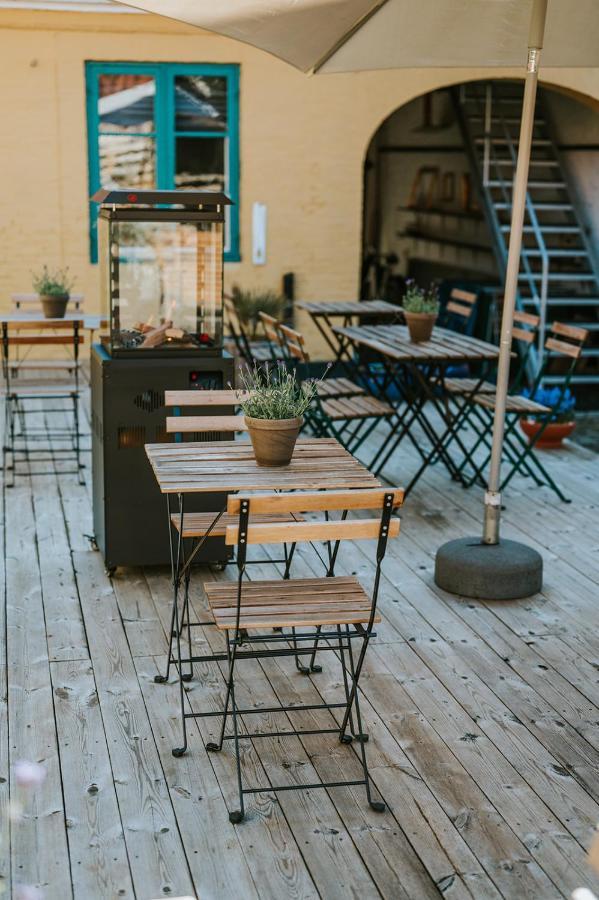 Kefs Guesthouse & Cafe Ærøskøbing Extérieur photo