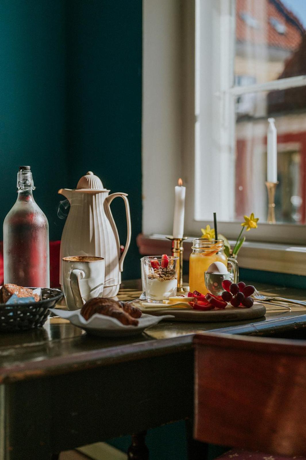 Kefs Guesthouse & Cafe Ærøskøbing Extérieur photo